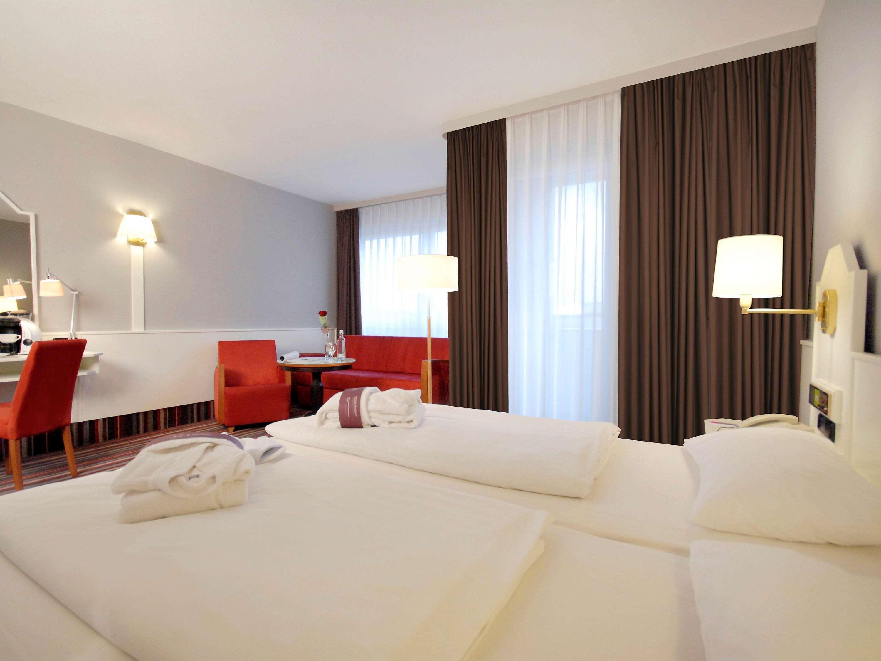 Mercure Hotel Bad Homburg Friedrichsdorf Exterior photo